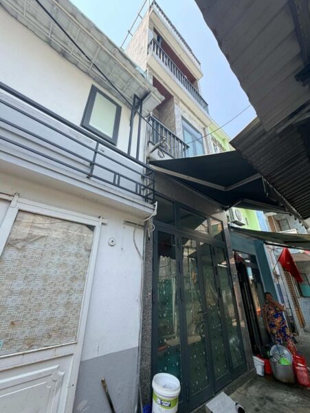 Nhà 4 tầng kiệt Lê Đình Dương 32.5mv, 4050