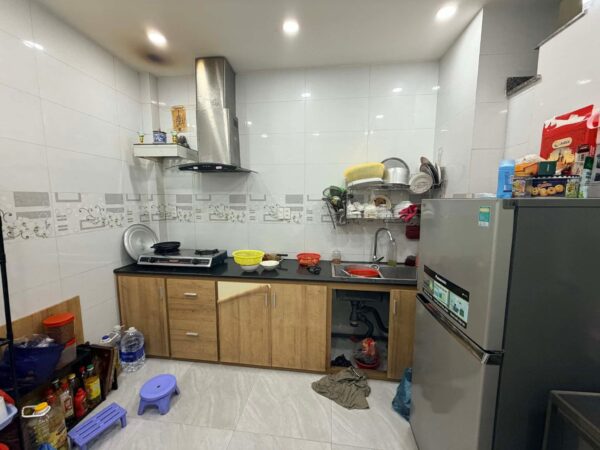 Nhà 4 tầng kiệt Lê Đình Dương 32.5mv, 4050