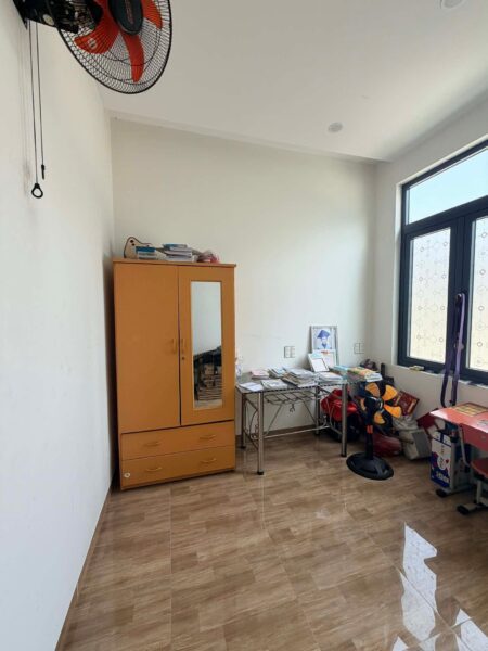Nhà 4 tầng kiệt Lê Đình Dương 32.5mv, 4050