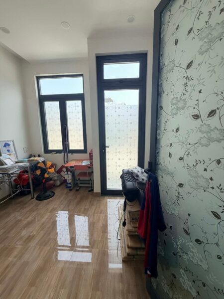 Nhà 4 tầng kiệt Lê Đình Dương 32.5mv, 4050