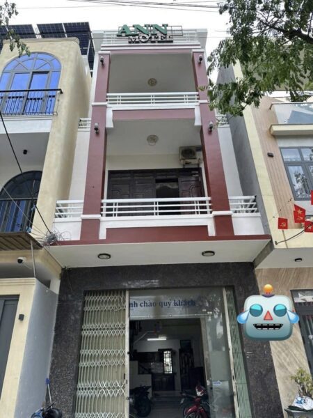 Nhà 3 tầng mặt tiền Dương Văn Nga 12ty