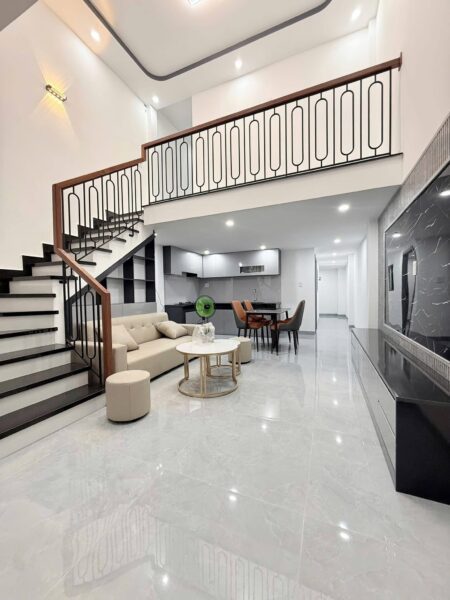 Nhà mê lửng kiệt Tôn Đản 56mv, 3650