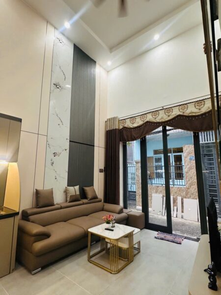 Nhà 2 tầng kiệt ô tô Lý Thái Tổ 36mv, 3750