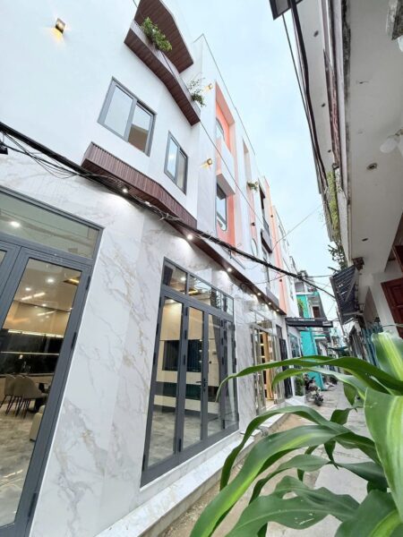 Nhà 3 tầng kiệt Trần Cao Vân 50mv, 5ty