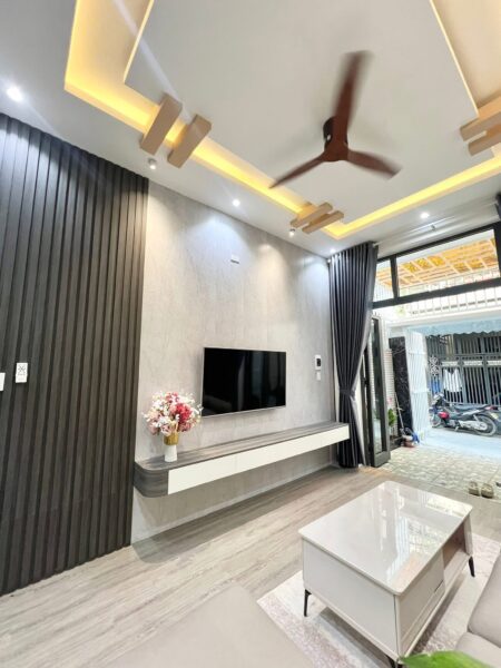 Nhà 3 tầng kiệt Lý Tự Trọng 54mv, 5950