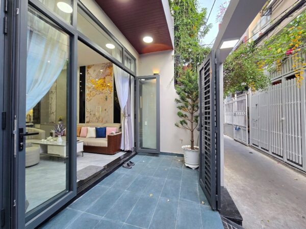 Nhà 4 tầng kiệt Lê Duẩn 72mv, 7ty4