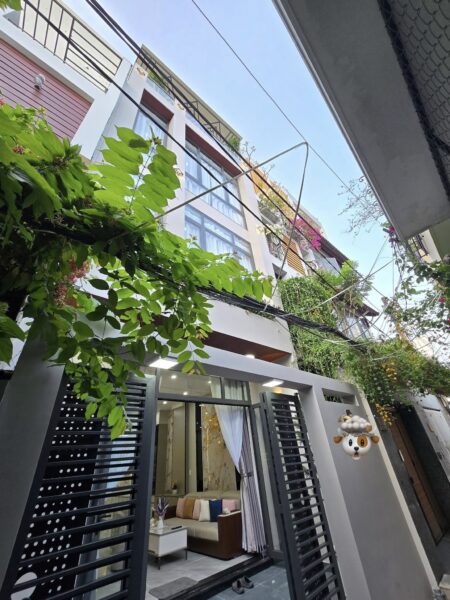 Nhà 4 tầng kiệt Lê Duẩn 72mv, 7ty4