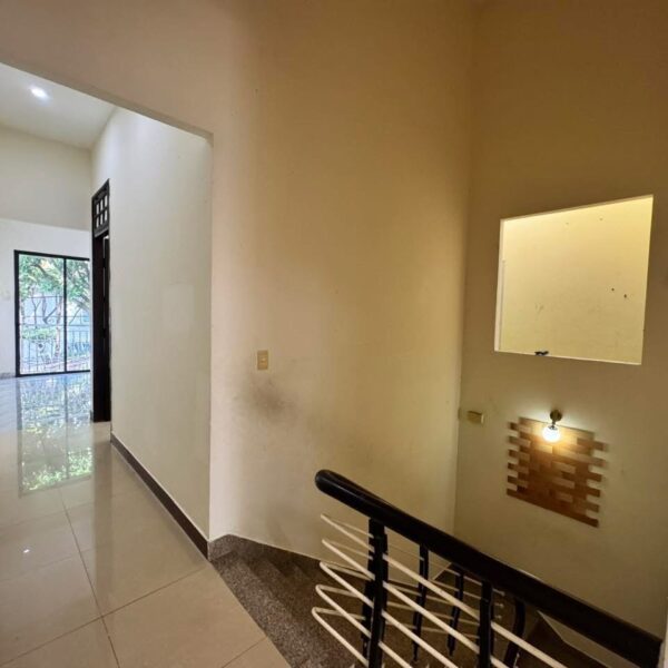 Nhà 2 tầng mặt tiền Lý Nhân Tông 93mv, 10ty8