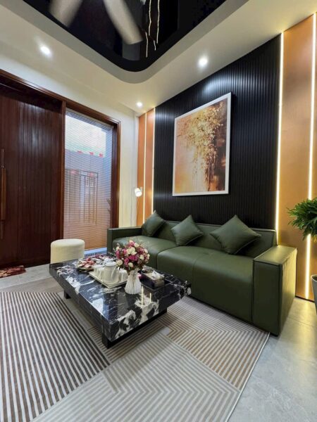 Nhà 3 tầng kiệt ô tô Nguyễn Chánh 5550