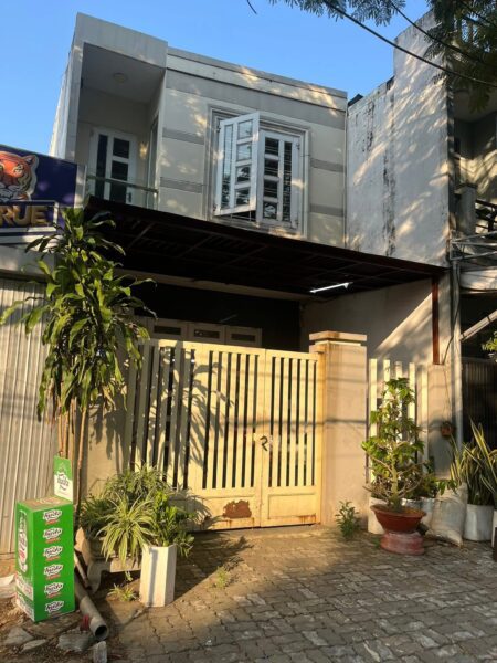 Nhà 2 tầng mặt tiền Vũng Thùng, 100mv, 7500