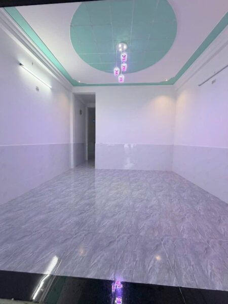 Nhà mặt tiền Hoàng Văn Thái 125mv, 2ty5