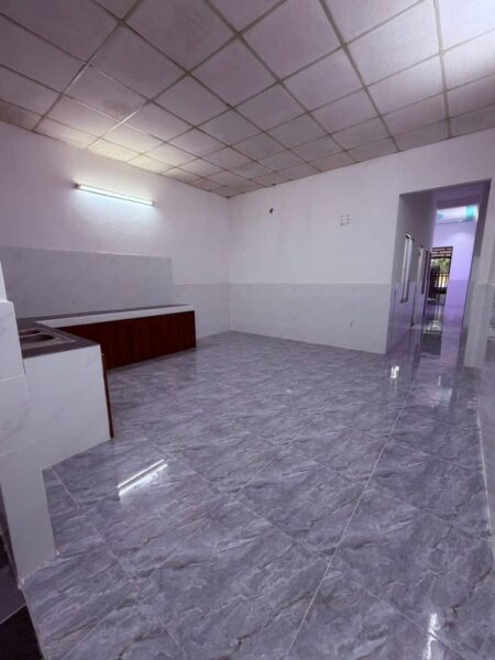 Nhà mặt tiền Hoàng Văn Thái 125mv, 2ty5