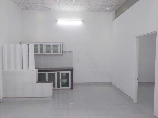 Nhà cấp 4 kiệt Âu Cơ , 60mv, 2950