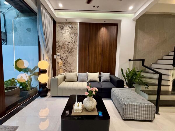 Nhà 3 tầng kiệt Trưng nữ vương 70mv, 6550
