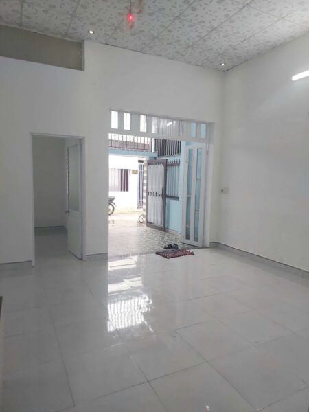 Nhà cấp 4 kiệt Âu Cơ , 60mv, 2950