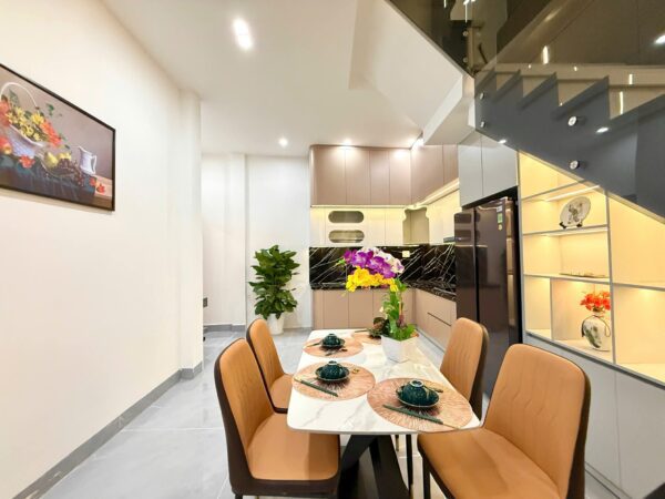 Nhà 2 tầng kiệt ô tô Trường chinh 82mv, 4750