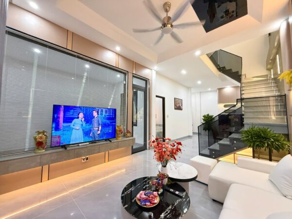 Nhà 2 tầng kiệt ô tô Trường chinh 82mv, 4750