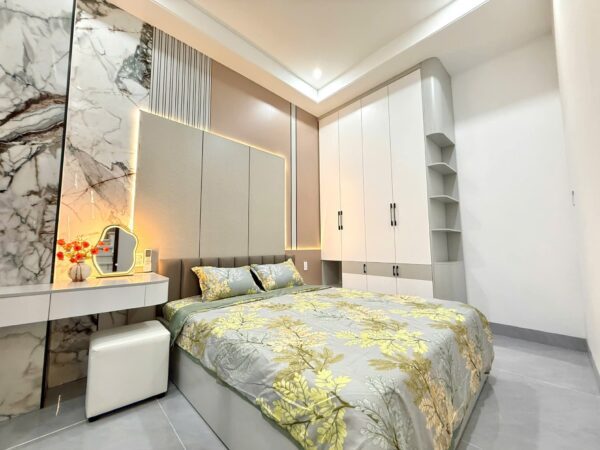Nhà 2 tầng kiệt ô tô Trường chinh 82mv, 4750