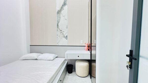 Nhà 3 tầng kiệt Lê Duẩn 53mv, 3550