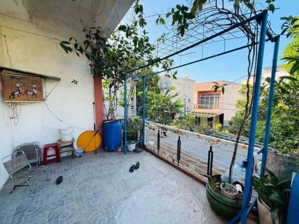 Nhà 2 tầng mặt tiền Bàu Vàng 100mv, 5850