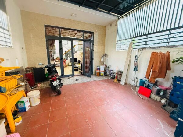 Nhà 2 tầng mặt tiền Bàu Vàng 100mv, 5850