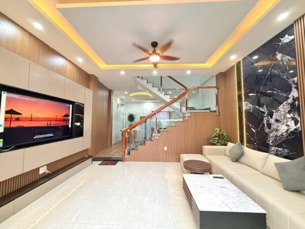 Nhà 2 tầng kiệt Dũng Sỹ Thanh Khê 4700