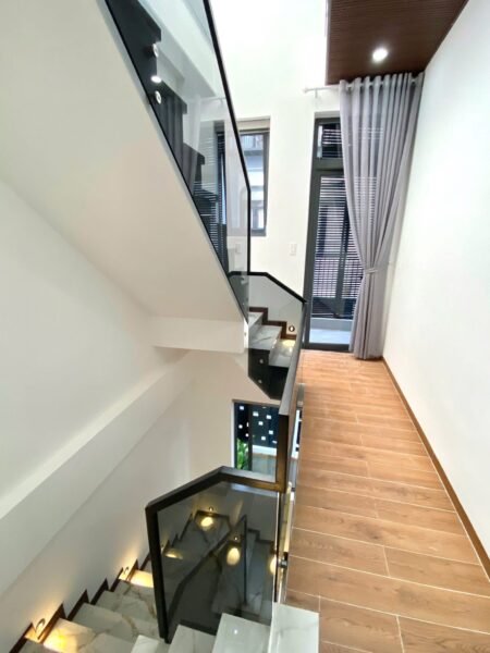 Nhà 3 tầng kiệt ô tô Trần Cao Vân 6299