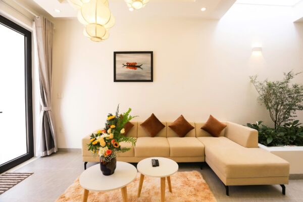 Nhà 2 tầng 2 mặt kiệt ô tô Nguyễn Phan Vinh 160mv, 35ty