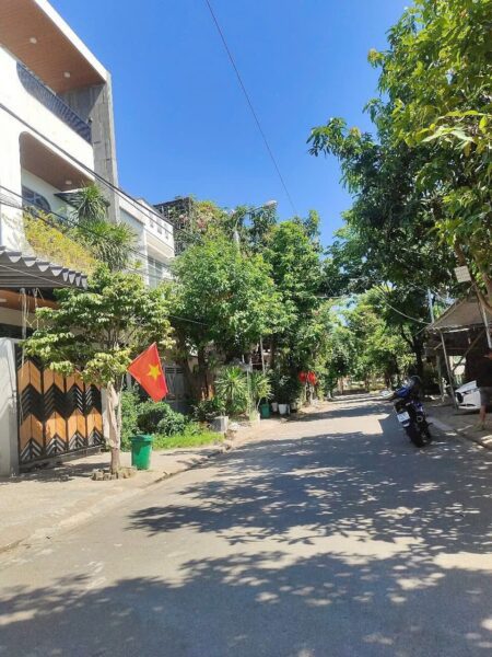 Đất mặt tiền Trà na 100mv, 3090