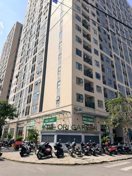 Đất mặt tiền Nguyễn Thành Long 6500