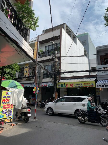 Nhà 2 tầng kiệt ô tô Cù Chính lan 5999