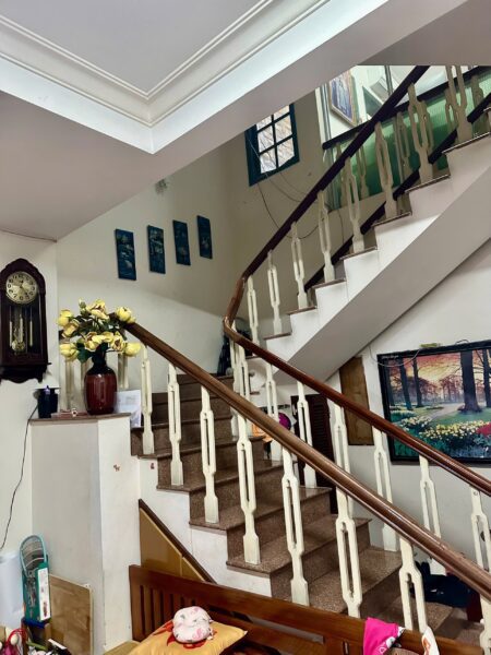 Nhà 4 tầng mặt tiền Đống Đa, 100mv, 24ty