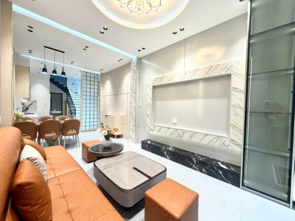 Nhà 3 tầng kiệt ô tô Lê Độ 6290