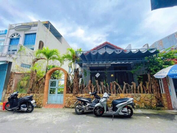 Đất kiệt ô tô Nguyễn Duy Hiệu 213mv, 21ty5