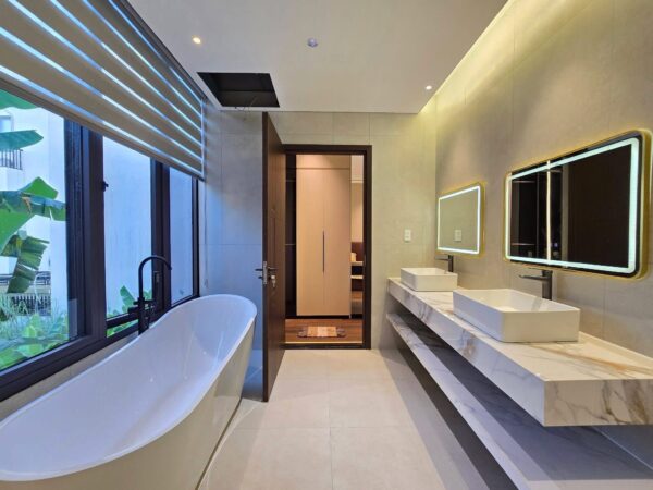 Villa 3 tầng mặt tiền Phan Bá Vành 22ty2