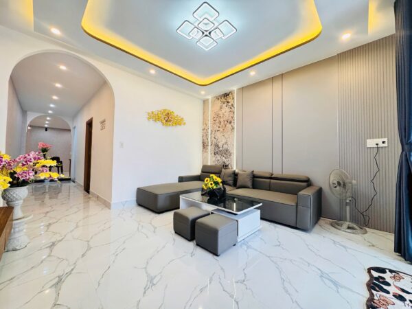 Nhà 2 tầng kiệt Trường chinh 82mv, 4250