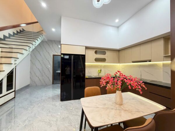 Nhà 2 tầng kiệt Dũng Sỹ Thanh Khê 68mv, 4990