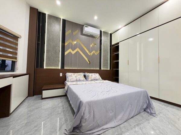 Nhà 2 tầng kiệt Dũng Sỹ Thanh Khê 68mv, 4990