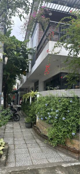 Biệt thự 2 mặt tiền Trần Đình Nam, 180mv, 18ty