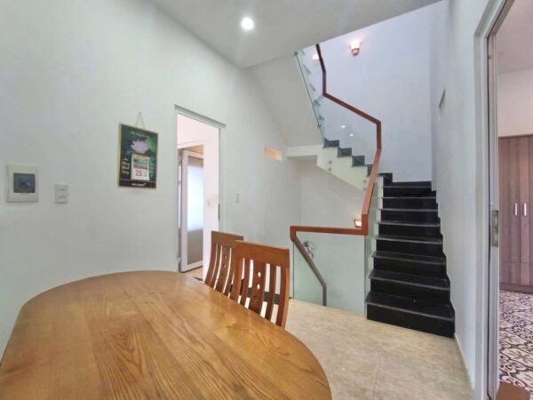 Nhà 3 tầng kiệt Hoàng Diệu 50mv, 3750