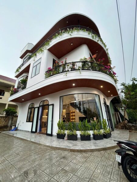 Nhà 3 tầng 2 mặt tiền Đào Công Soạn 8950