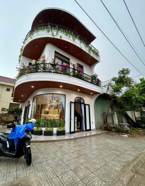 Nhà 3 tầng 2 mặt tiền Đào Công Soạn 8950