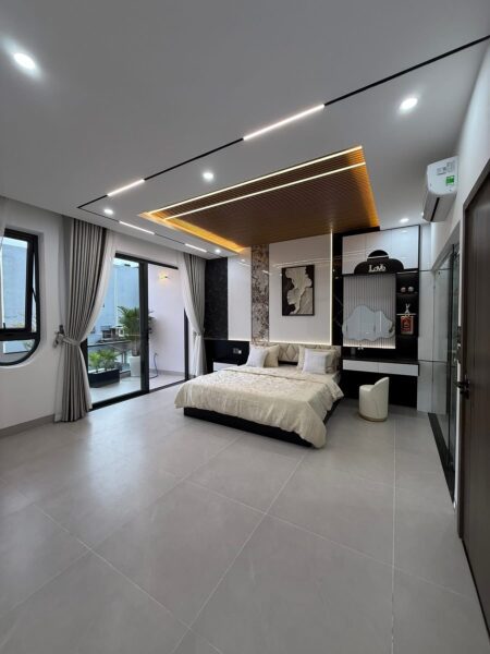 Nhà 3 tầng kiệt ô tô Phạm Nhữ Tăng 71mv, 6400