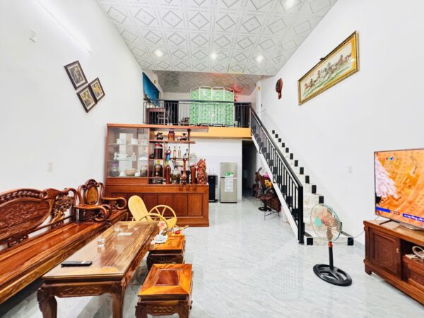 Nhà mê lửng kiệt Hoàng Minh Thảo 83mv, 3150