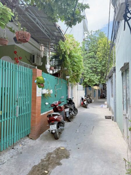 Nhà 2 tầng kiệt Nguyễn Văn Linh, 50mv, 3450