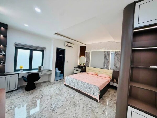 Cho thuê Nhà 4 tầng kiệt ô tô Lê Độ 76mv, 32tr