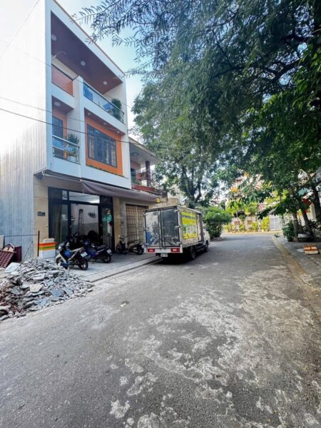 Đất mặt tiền Lâm Quang Thự 90mv, 6150