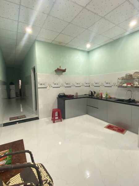 Nhà ba lá kiệt ô tô Hoàng Văn Thái 109mv, 1ty3
