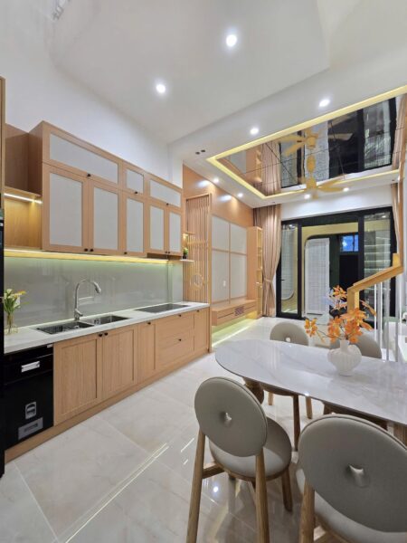Nhà 3 tầng kiệt Phan Thanh 52mv, 5500