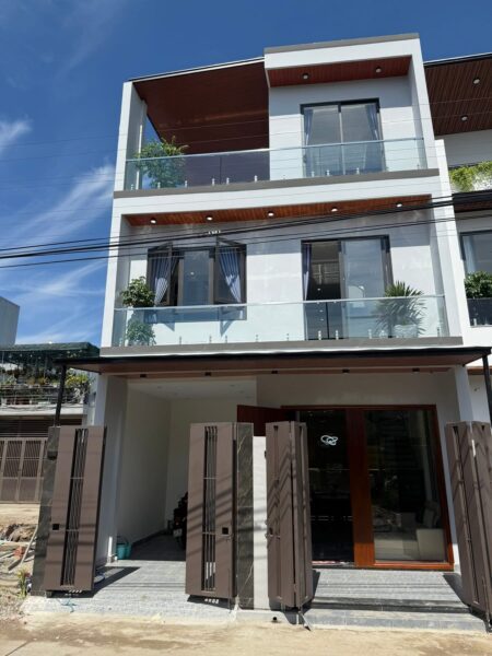 Nhà 3 tầng mặt tiền Khe Cạn, 71mv, 5850